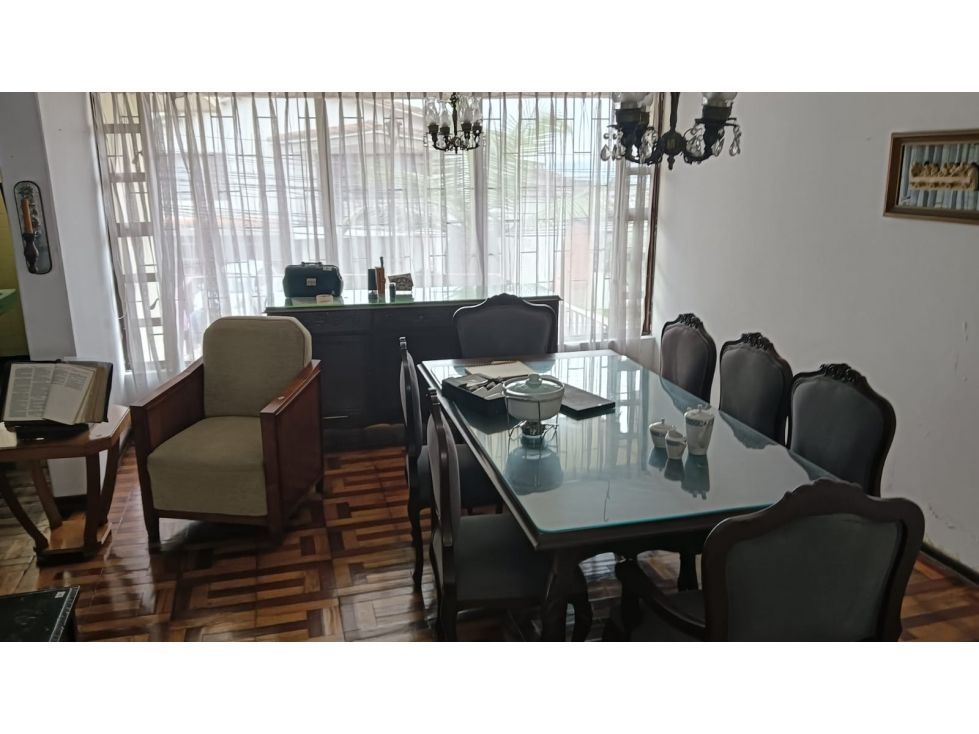 Casa en venta Caldas Manizales Las Camelias 272 m2 Habitaciones 5 Baños 4 Garajes 2 Precio $900000000