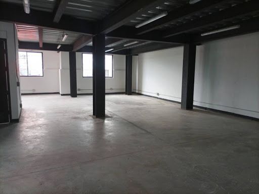 Oficina en arriendo Antioquia Medellín Tenche 115 m2 Habitaciones 0 Baños 5 Garajes 1 Precio $7000000