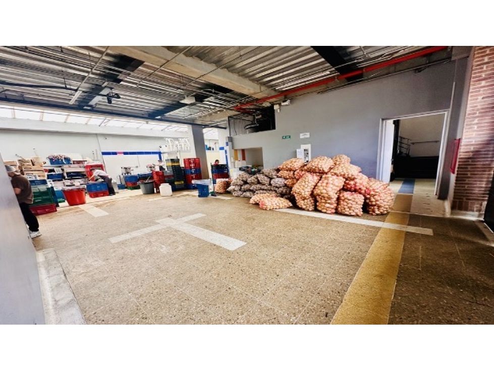 Bodega en venta Cundinamarca Bogotá Prado Veraniego 732 m2 Habitaciones 0 Baños 8 Garajes 6 Precio $3900000000