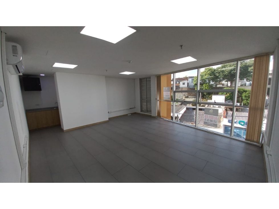 Oficina en arriendo Risaralda Pereira San Jose Sur 34 m2 Habitaciones 0 Baños 0 Garajes 1 Precio $2700000