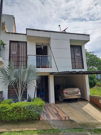 Casa en venta Huila La Plata La Plata 125 m2 Habitaciones 3 Baños 3 Garajes 1 Precio $350000000