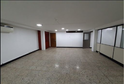 Oficina en venta Antioquia Medellín Villa Carlota 119 m2 Habitaciones 0 Baños 3 Garajes 0 Precio $680000000