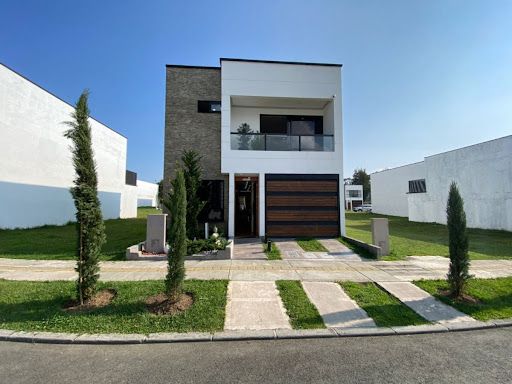 Casa en venta Antioquia Rionegro San Antonio 180 m2 Habitaciones 3 Baños 3 Garajes 2 Precio $1250000000