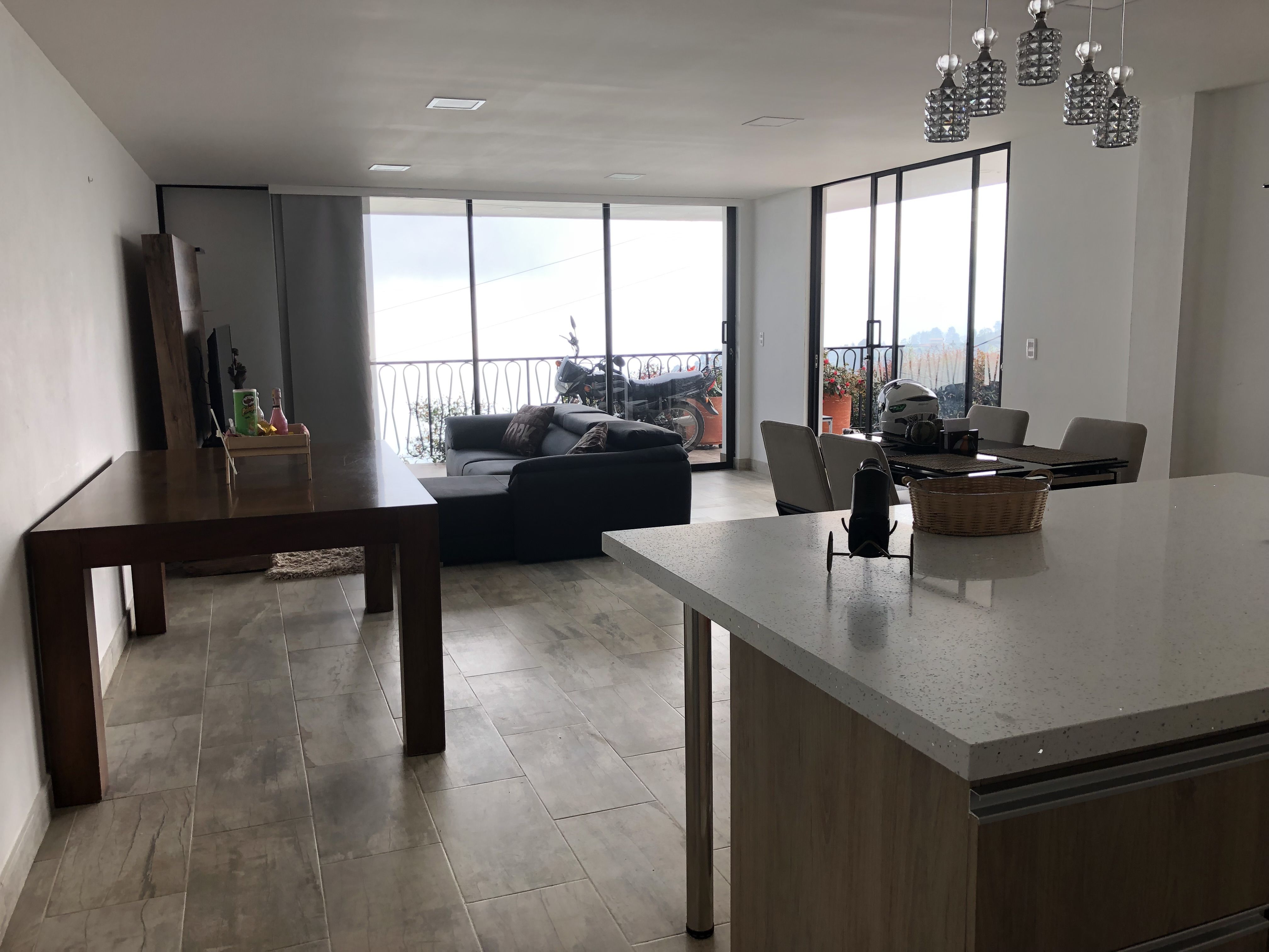 Casa en venta Antioquia Medellín Altavista 634 m2 Habitaciones 6 Baños 4 Garajes 4 Precio $1630000000