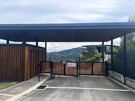 Lote en venta Antioquia Envigado Envigado 2095 m2 Habitaciones 0 Baños 1 Garajes 1 Precio $904795000