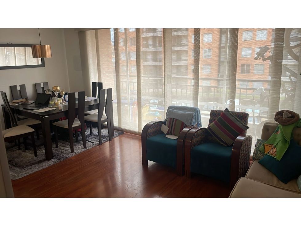 Apartamento en venta Cundinamarca Bogotá El Dorado 76 m2 Habitaciones 3 Baños 2 Garajes 1 Precio $378000000