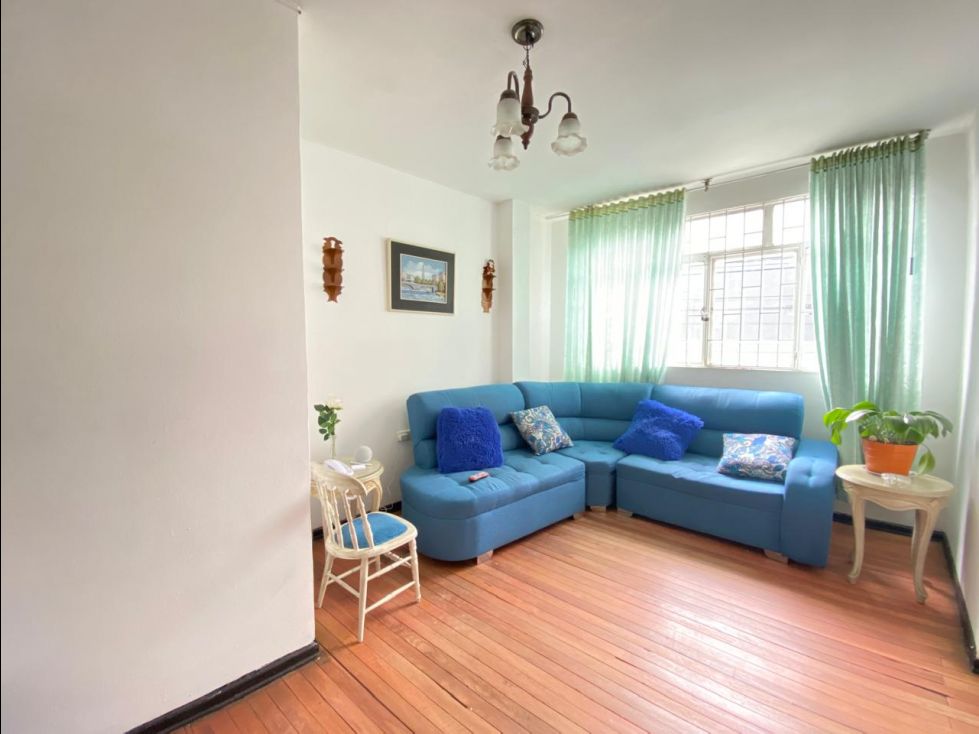 Casa en venta Cundinamarca Bogotá Once De Noviembre 315 m2 Habitaciones 5 Baños 3 Garajes 1 Precio $680000000