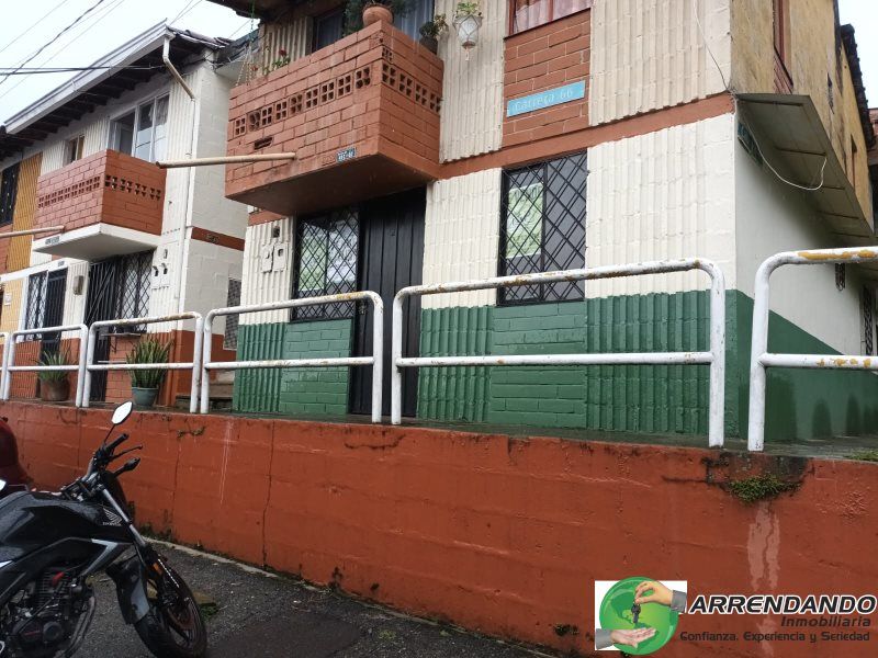 Apartamento en venta Antioquia Medellín San Antonio De Prado 60 m2 Habitaciones 3 Baños 1 Garajes 0 Precio $210000000