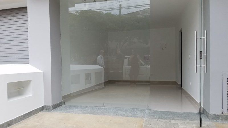 Local en arriendo Valle Del Cauca Cali Eucarístico 30 m2 Habitaciones 0 Baños 1 Garajes 0 Precio $1700000
