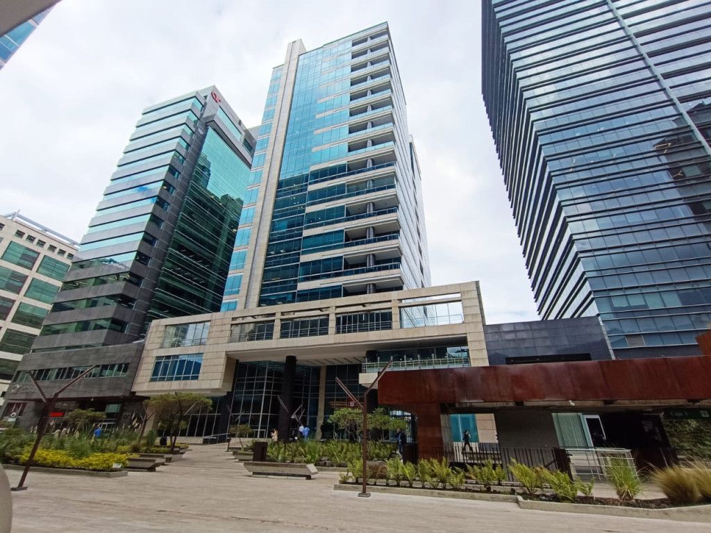 Oficina en arriendo Cundinamarca Bogotá Santa Ana Occidental 160 m2 Habitaciones 0 Baños 0 Garajes 3 Precio $18382000