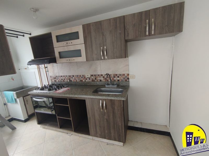 Apartamento en arriendo Antioquia Medellín Los Cerros - El Vergel 43 m2 Habitaciones 3 Baños 1 Garajes 0 Precio $1400000