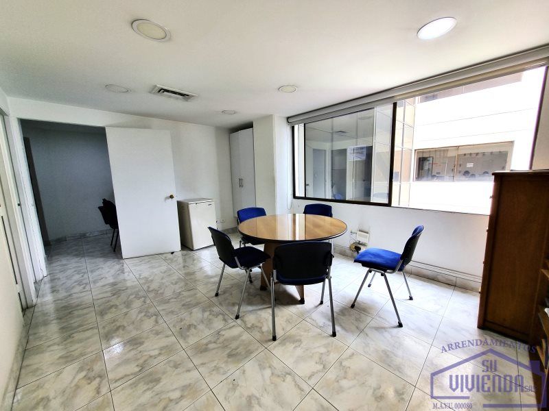 Oficina en venta Antioquia Medellín Centro Administrativo 51 m2 Habitaciones 0 Baños 1 Garajes 0 Precio $270000000