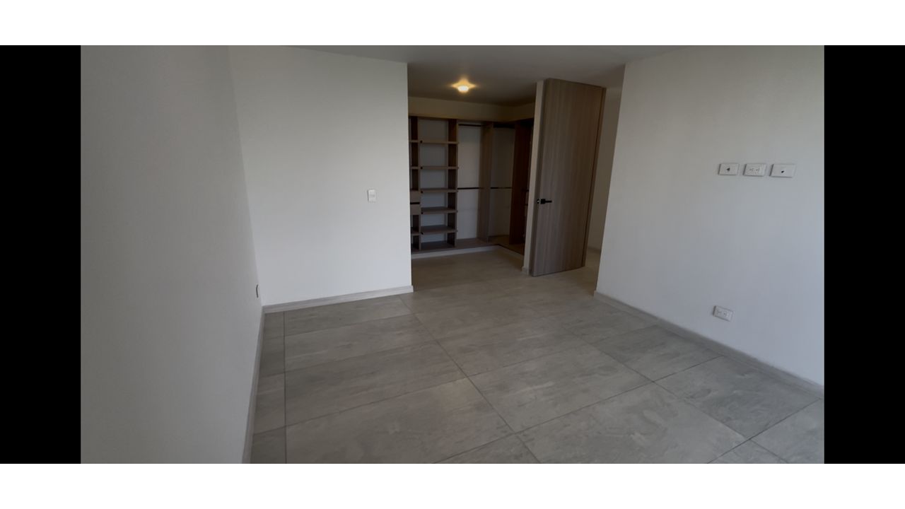 Apartamento en arriendo Risaralda Pereira Avenida 30 De Agosto 126 m2 Habitaciones 3 Baños 3 Garajes 2 Precio $4900000