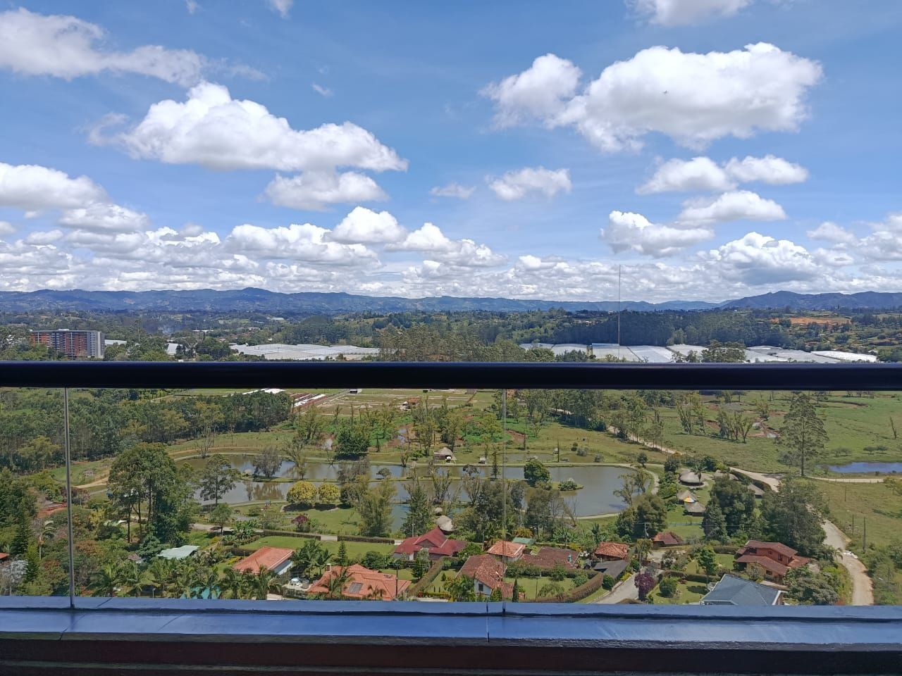 Apartamento en arriendo Antioquia Marinilla Marinilla 68 m2 Habitaciones 3 Baños 2 Garajes 1 Precio $2300000