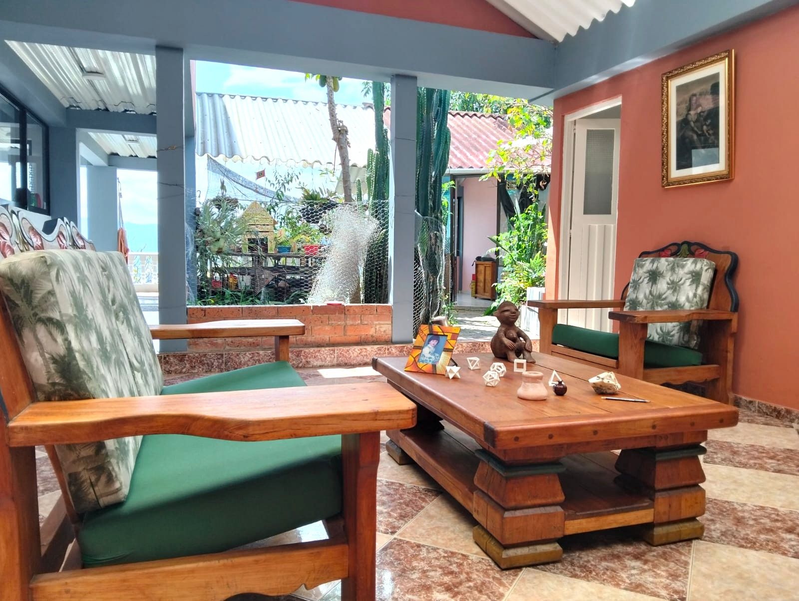 Casa en venta Cundinamarca La Mesa El Centro 285 m2 Habitaciones 6 Baños 4 Garajes 2 Precio $850000000