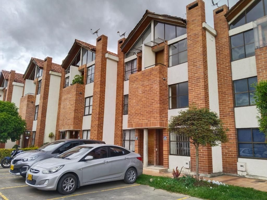 Casa en venta Cundinamarca Chía Delicias Sur 85 m2 Habitaciones 3 Baños 3 Garajes 1 Precio $380000000