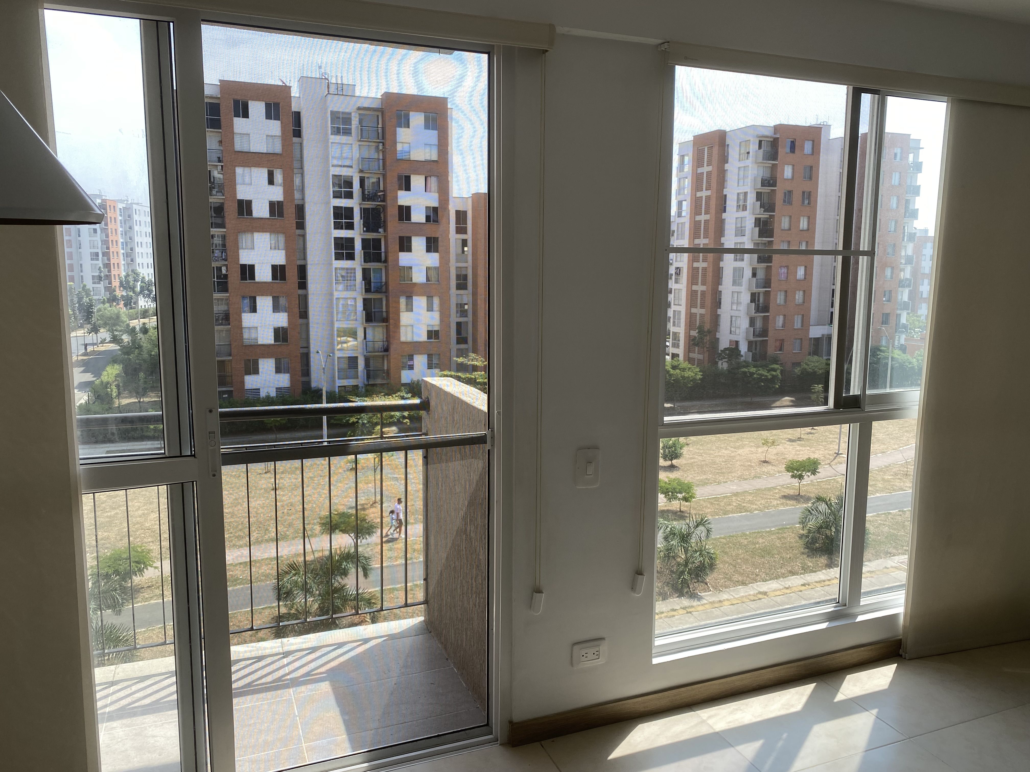 Apartamento en arriendo o venta Valle Del Cauca Cali Condominio Marfil 68 m2 Habitaciones 3 Baños 2 Garajes 1 Precio venta $280000000 Precio arriendo $1400000