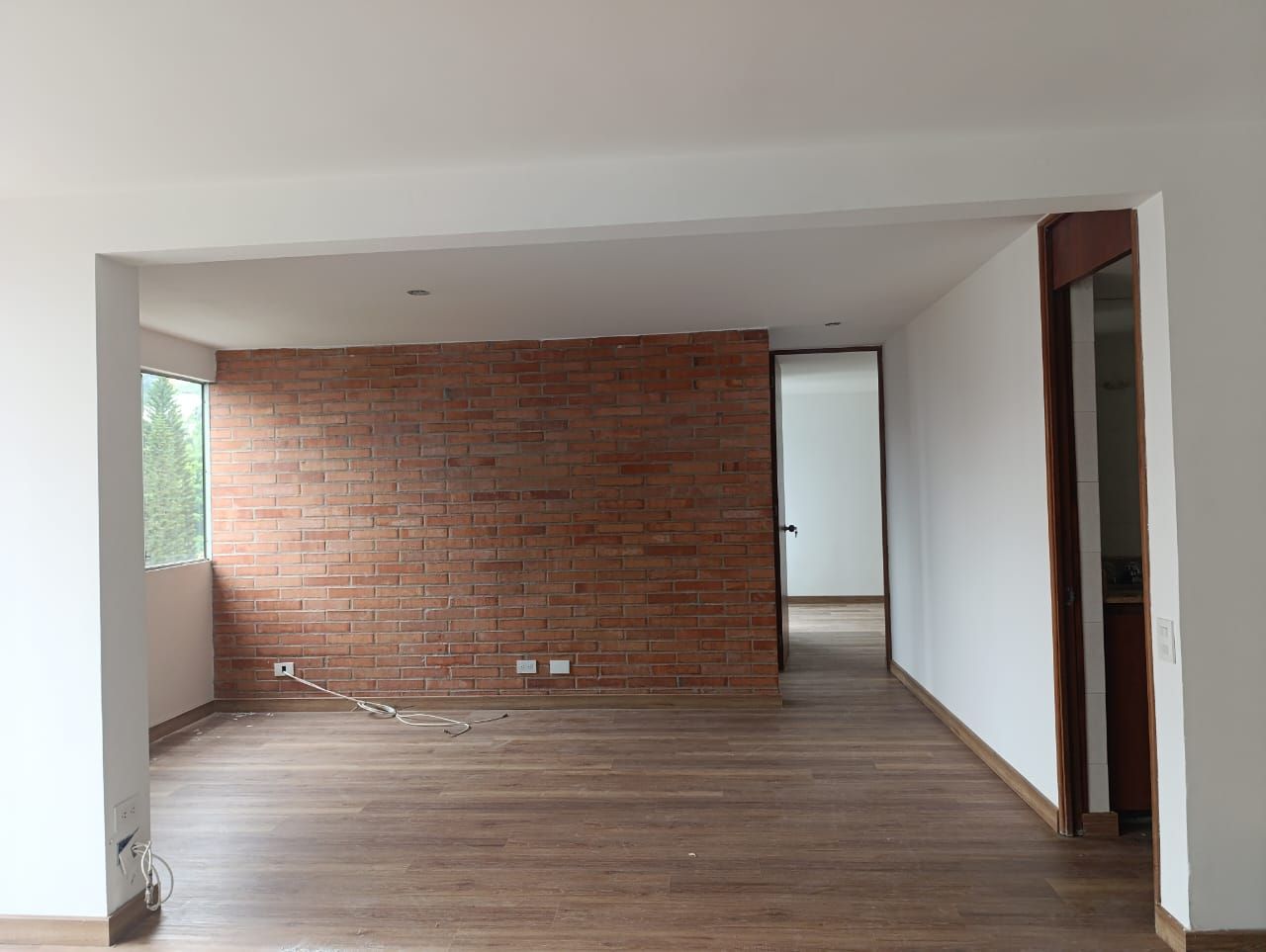 Apartamento en arriendo Antioquia Medellín Naranjitos 81 m2 Habitaciones 2 Baños 2 Garajes 1 Precio $4400000
