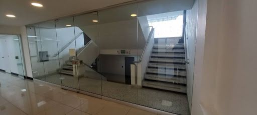 Oficina en arriendo Santander Bucaramanga Centro 420 m2 Habitaciones 0 Baños 2 Garajes 0 Precio $10000000