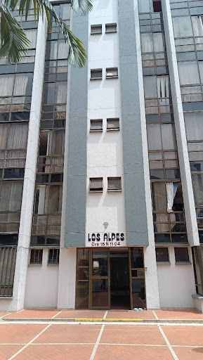 Apartamento en venta Risaralda Pereira Los Alpes 96 m2 Habitaciones 3 Baños 2 Garajes 1 Precio $430000000