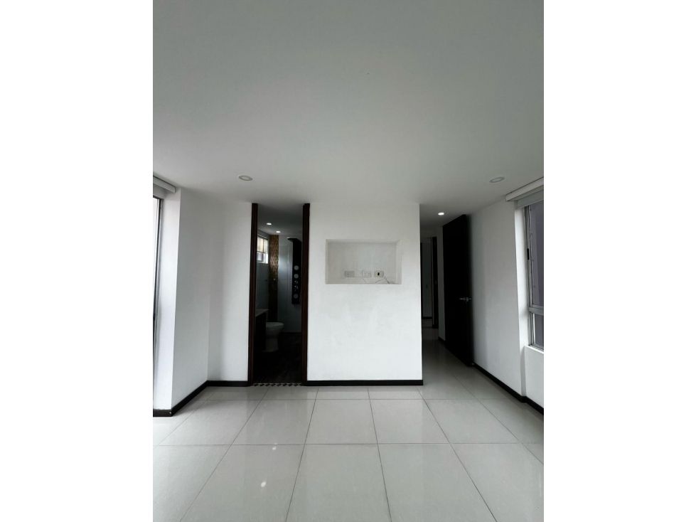Apartaestudio en venta Antioquia Medellín Los Balsos No1 120 m2 Habitaciones 4 Baños 3 Garajes 2 Precio $1050000000