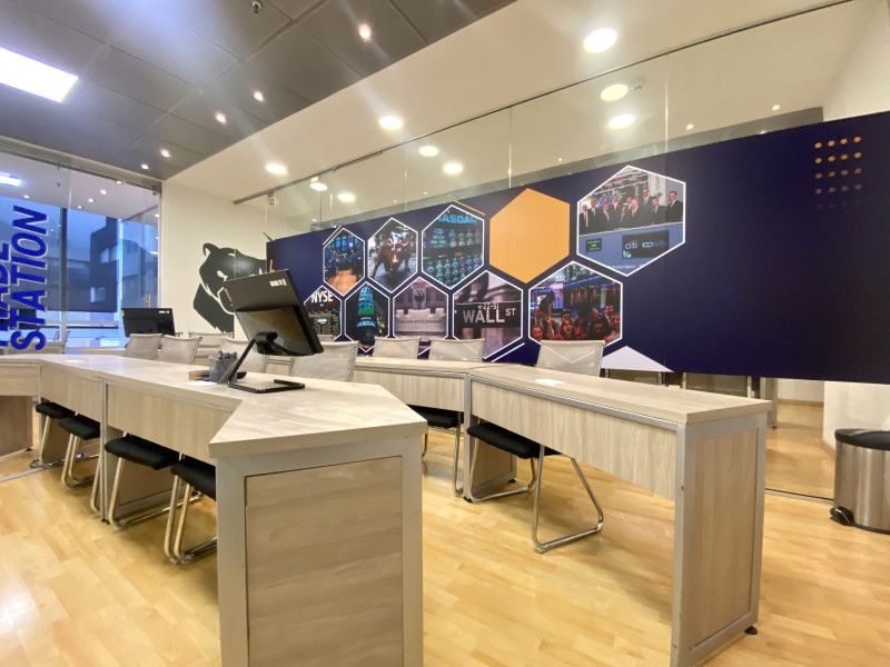 Local en venta Cundinamarca Bogotá Chicó Norte 90 m2 Habitaciones 0 Baños 2 Garajes 2 Precio $770000000