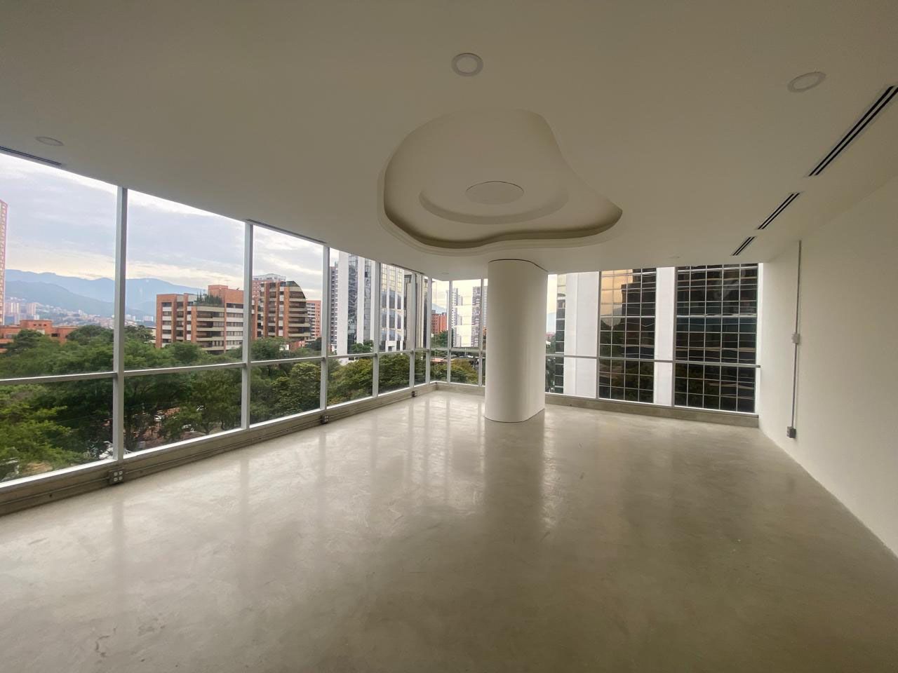 Oficina en arriendo Antioquia Medellín El Castillo 60 m2 Habitaciones 0 Baños 0 Garajes 1 Precio $6150000