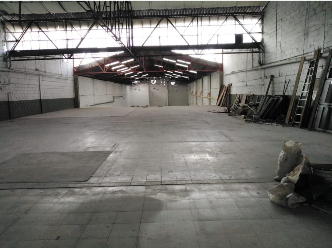 Bodega en arriendo Antioquia Itagüí Cr Villasol 2118 m2 Habitaciones 0 Baños 1 Garajes 0 Precio $48000000