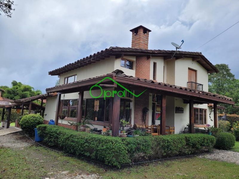 Casa en arriendo Antioquia La Ceja Payuco 220 m2 Habitaciones 3 Baños 4 Garajes 1 Precio $5200000