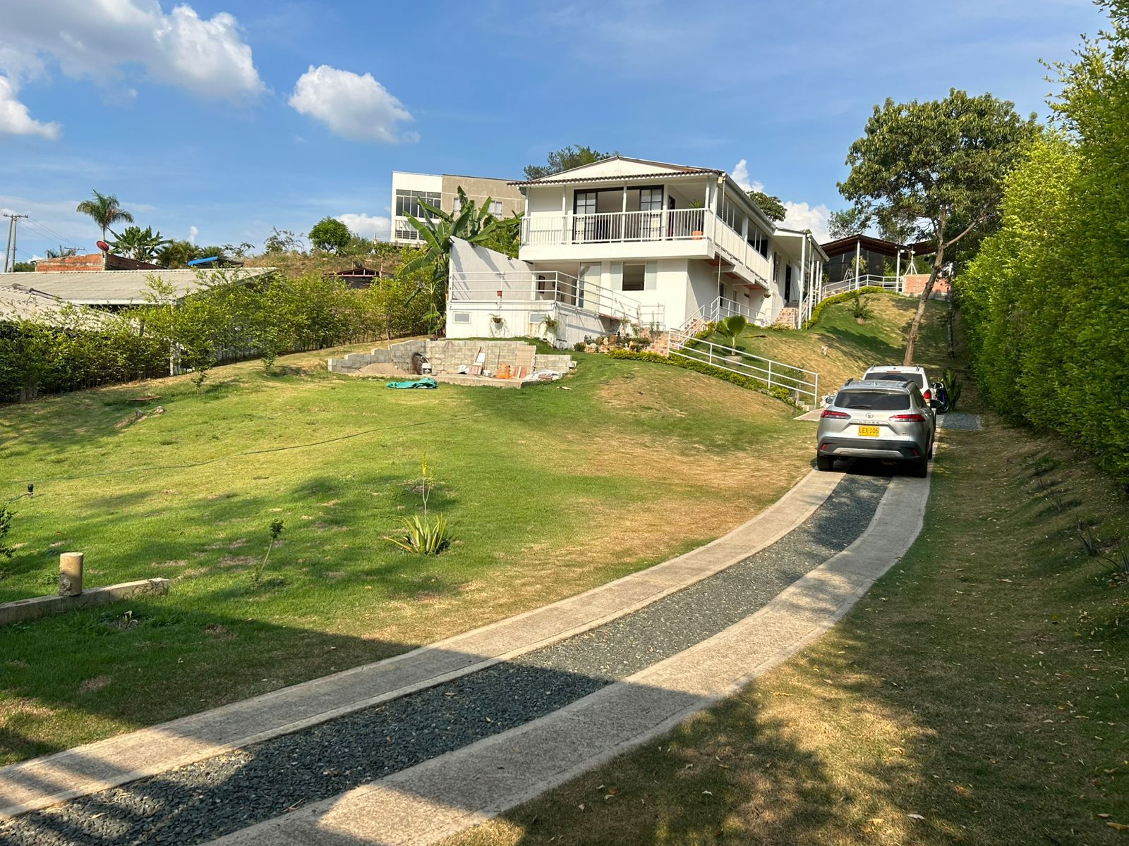 Casa en venta Valle Del Cauca Jamundí Jamundí 350 m2 Habitaciones 5 Baños 5 Garajes 4 Precio $1100000000