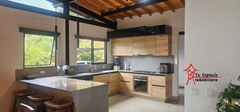 Casa en venta Antioquia La Ceja La Ceja 355 m2 Habitaciones 4 Baños 5 Garajes 0 Precio $3200000000