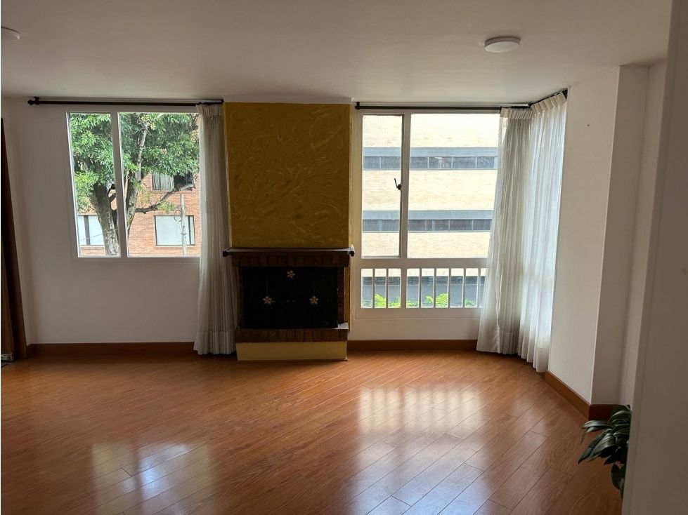 Apartamento en venta Cundinamarca Bogotá Bella Suiza 67 m2 Habitaciones 2 Baños 2 Garajes 1 Precio $400000000
