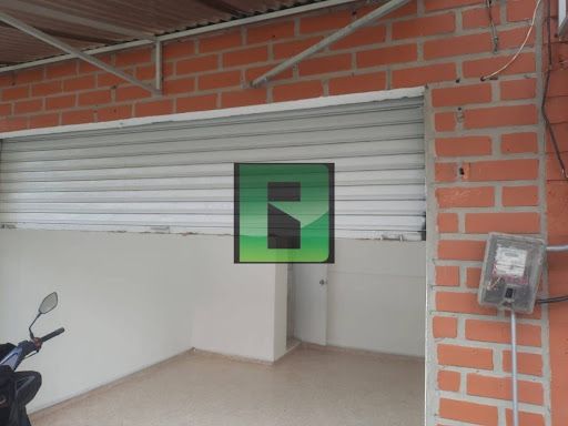 Local en arriendo Antioquia Medellín San Joaquin 30 m2 Habitaciones 0 Baños 1 Garajes 0 Precio $2200000