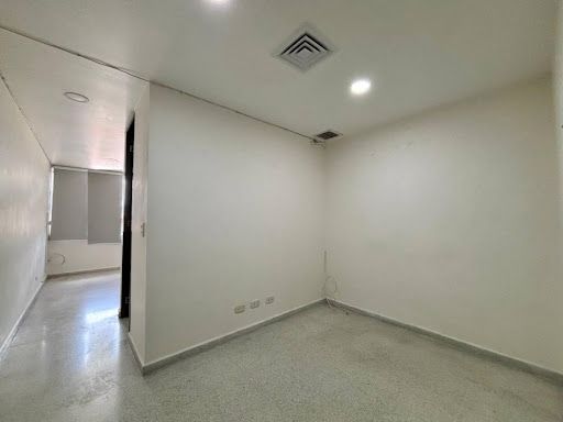 Consultorio en arriendo Antioquia Medellín Las Acacias 28 m2 Habitaciones 0 Baños 1 Garajes 1 Precio $2200000