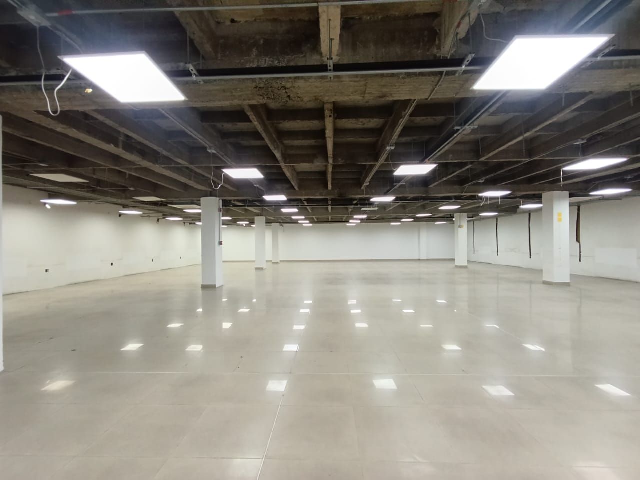 Bodega en arriendo Antioquia Itagüí Cr Verde Vivo Ariza 2629 m2 Habitaciones 0 Baños 2 Garajes 0 Precio $75000000