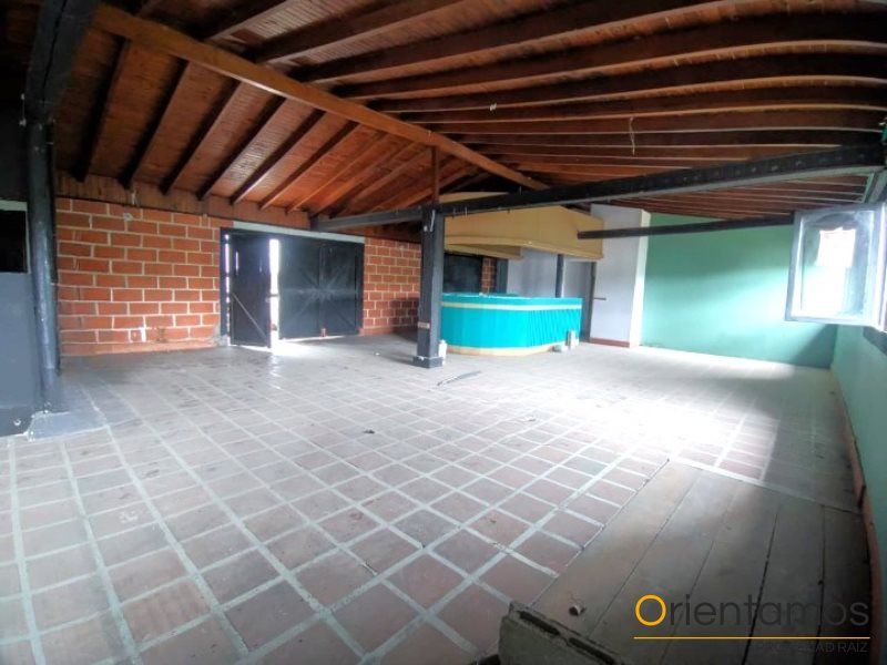 Local en arriendo Antioquia Marinilla Marinilla 360 m2 Habitaciones 0 Baños 0 Garajes 1 Precio $5000000