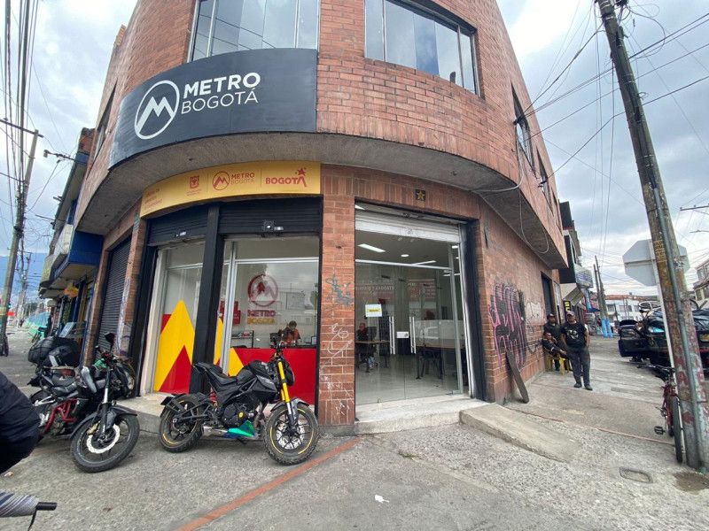 Local en venta Cundinamarca Bogotá El Vergel 480 m2 Habitaciones 0 Baños 0 Garajes 0 Precio $1400000000