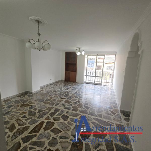Apartamento en venta Antioquia Medellín Lorena 95 m2 Habitaciones 3 Baños 1 Garajes 1 Precio $550000000