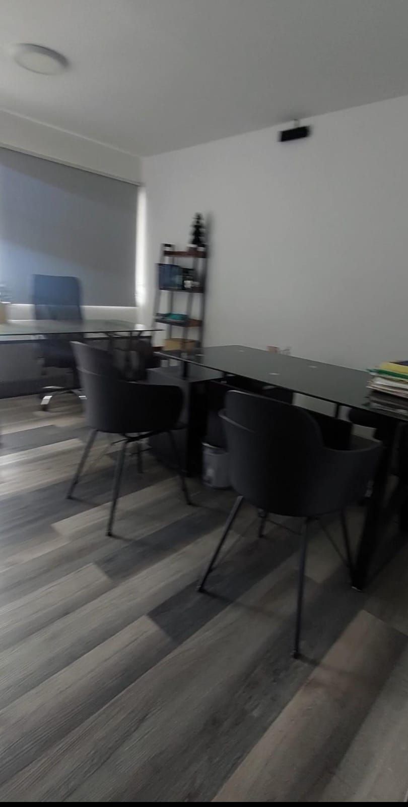 Oficina en arriendo o venta Antioquia Medellín La Candelaria 22 m2 Habitaciones 0 Baños 0 Garajes 0 Precio venta $75000000 Precio arriendo $850000