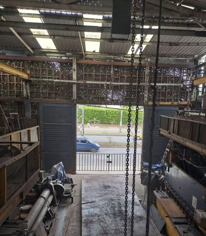 Bodega en venta Valle Del Cauca Cali Troncal 315 m2 Habitaciones 0 Baños 3 Garajes 0 Precio $750000000