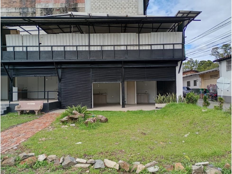 Local en arriendo Antioquia Rionegro San Antonio 80 m2 Habitaciones 0 Baños 2 Garajes 0 Precio $7000000
