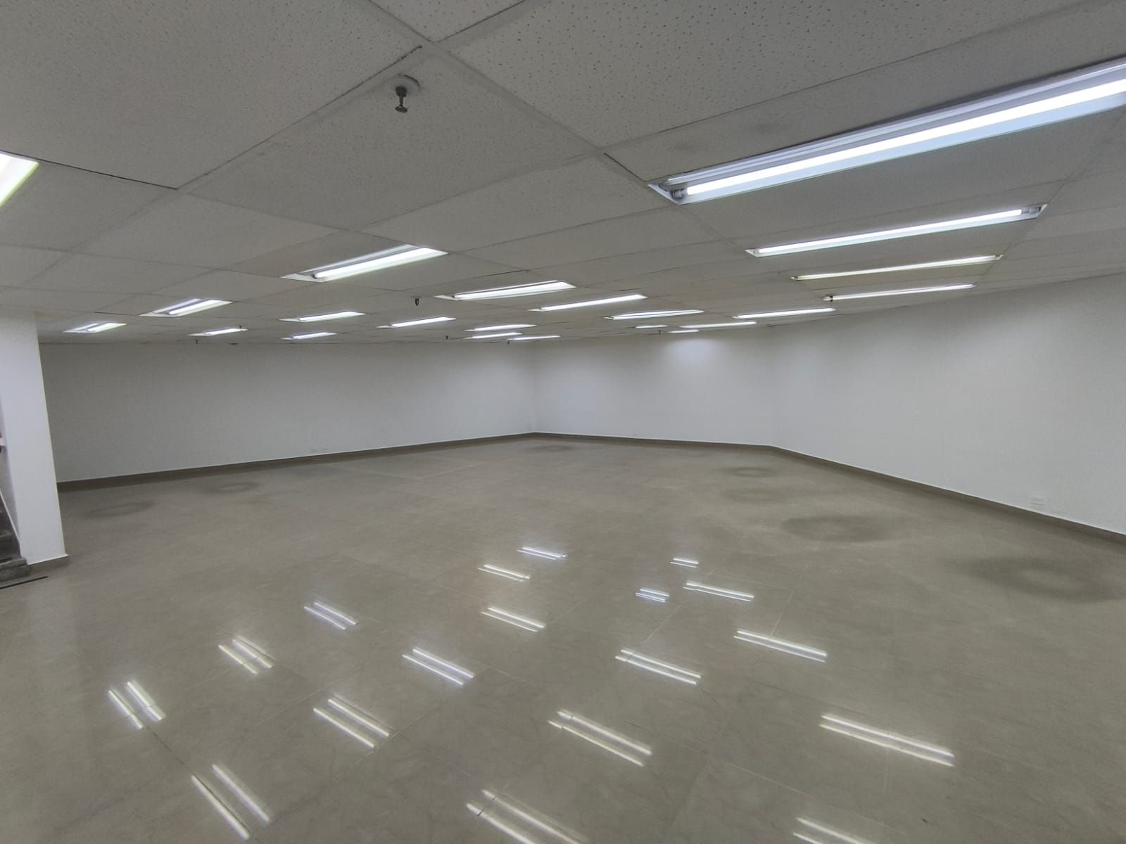 Local en arriendo Antioquia Medellín Colon 133 m2 Habitaciones 0 Baños 1 Garajes 0 Precio $7500000