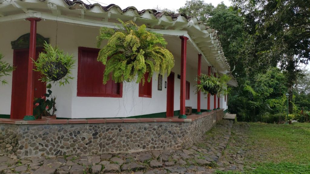 Finca en venta Antioquia Támesis Támesis 500 m2 Habitaciones 7 Baños 3 Garajes 6 Precio $950000000