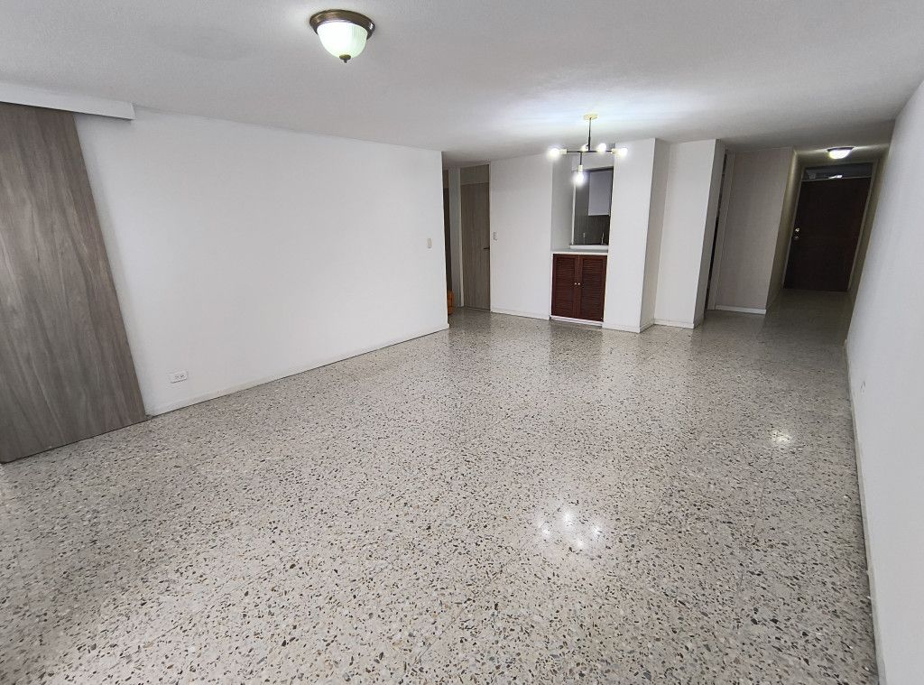 Apartamento en venta Valle Del Cauca Cali Centenario 93 m2 Habitaciones 3 Baños 3 Garajes 1 Precio $450000000