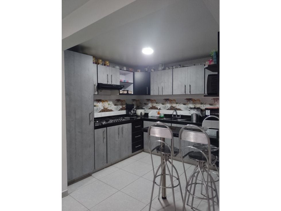 Casa en venta Caldas Manizales Los Alcazares 72 m2 Habitaciones 5 Baños 3 Garajes 1 Precio $750000000