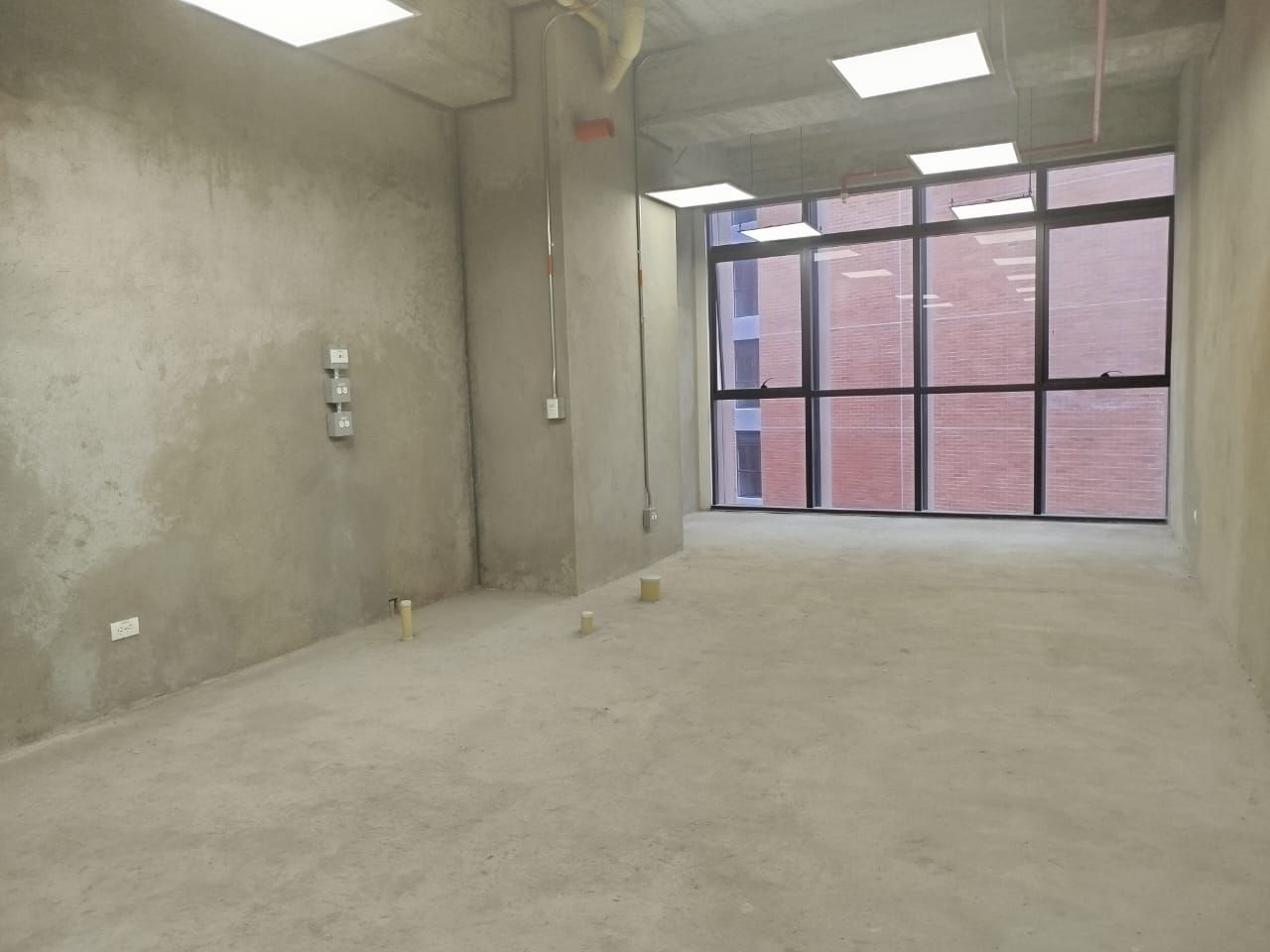 Oficina en arriendo Antioquia Medellín Altos Del Poblado 35 m2 Habitaciones 0 Baños 0 Garajes 1 Precio $3900000