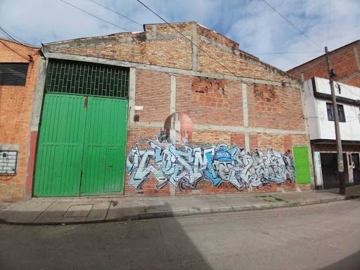 Bodega en venta Cundinamarca Bogotá Julio Flórez 325 m2 Habitaciones 0 Baños 3 Garajes 4 Precio $4500000000