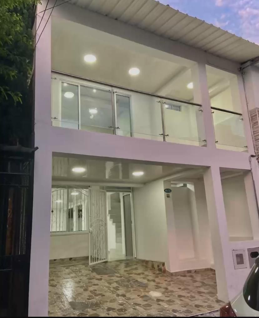 Casa en venta Valle Del Cauca Palmira Palmira 120 m2 Habitaciones 3 Baños 2 Garajes 1 Precio $270000000