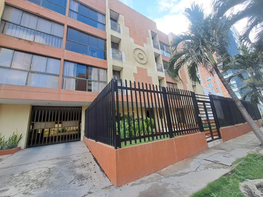 Apartamento en arriendo Atlántico Barranquilla Altos Del Limon 92 m2 Habitaciones 3 Baños 2 Garajes 1 Precio $2200000