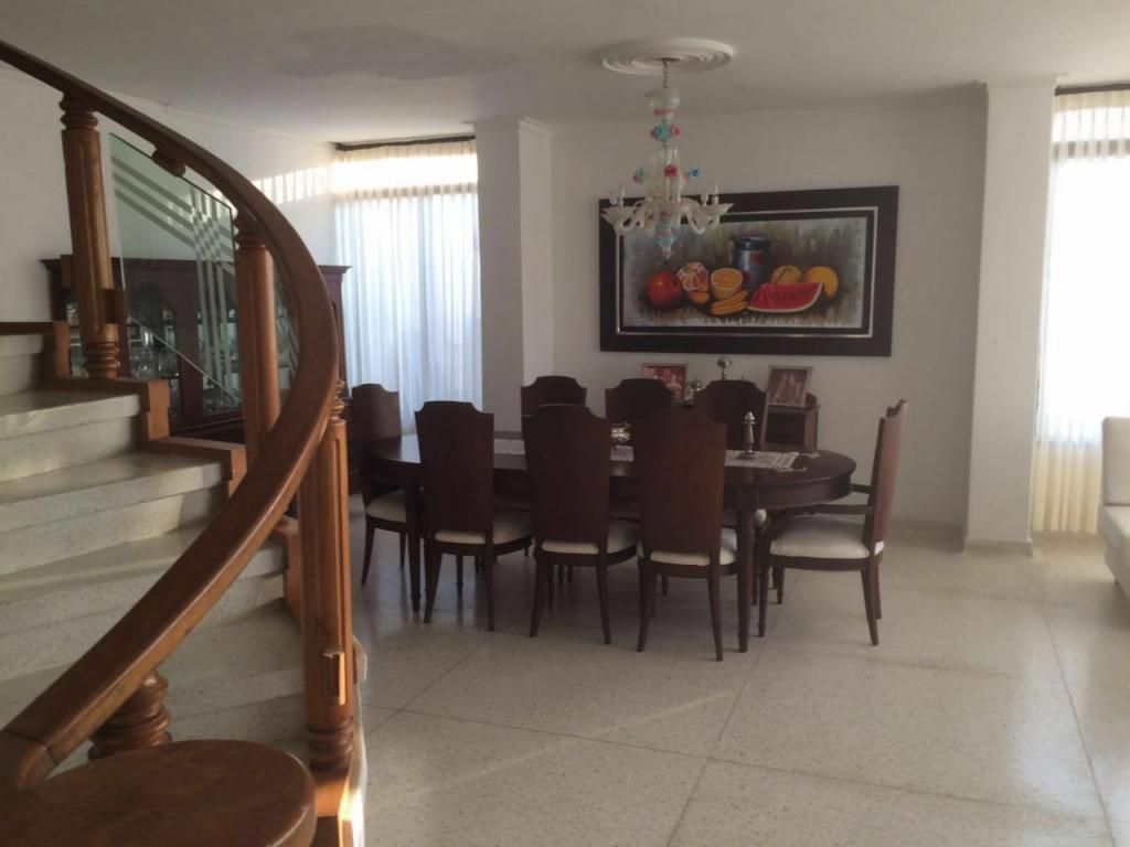 Casa Campestre en venta Atlántico Barranquilla Pastoral Social 1672 m2 Habitaciones 6 Baños 6 Garajes 2 Precio $1500000000